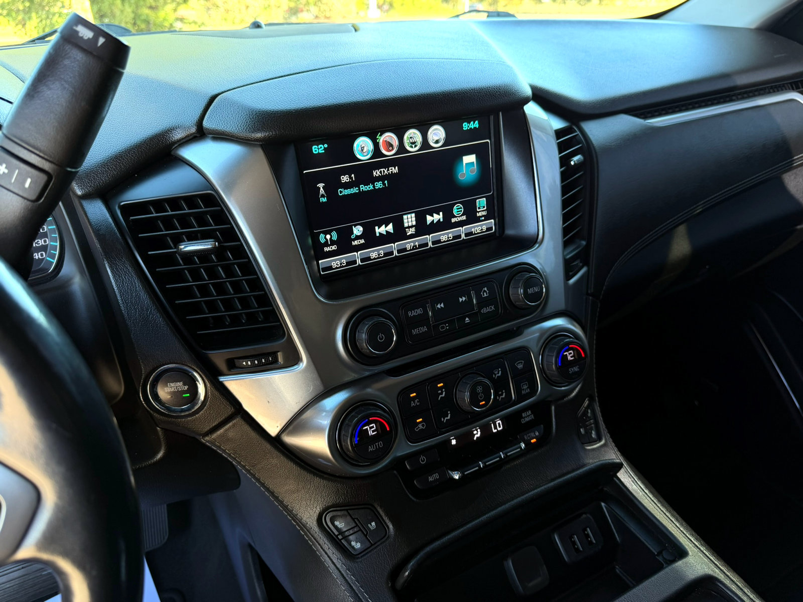 Used 2019 Chevrolet Tahoe Premier RWD image 16