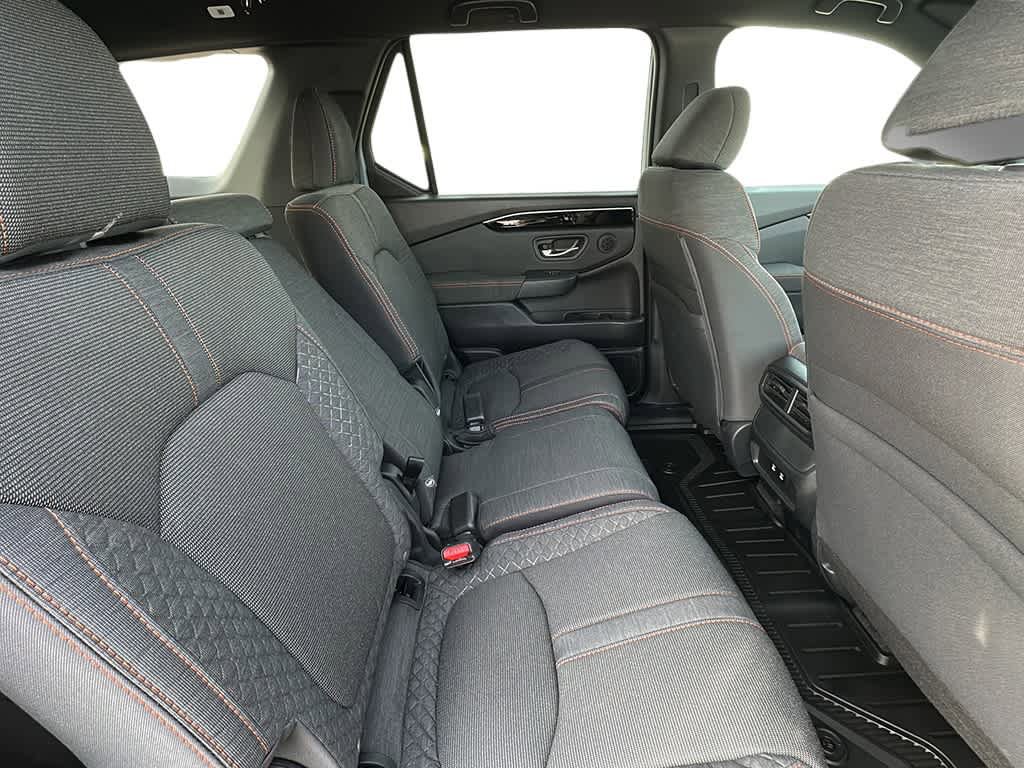 New 2026 Honda Pilot Sport image 27