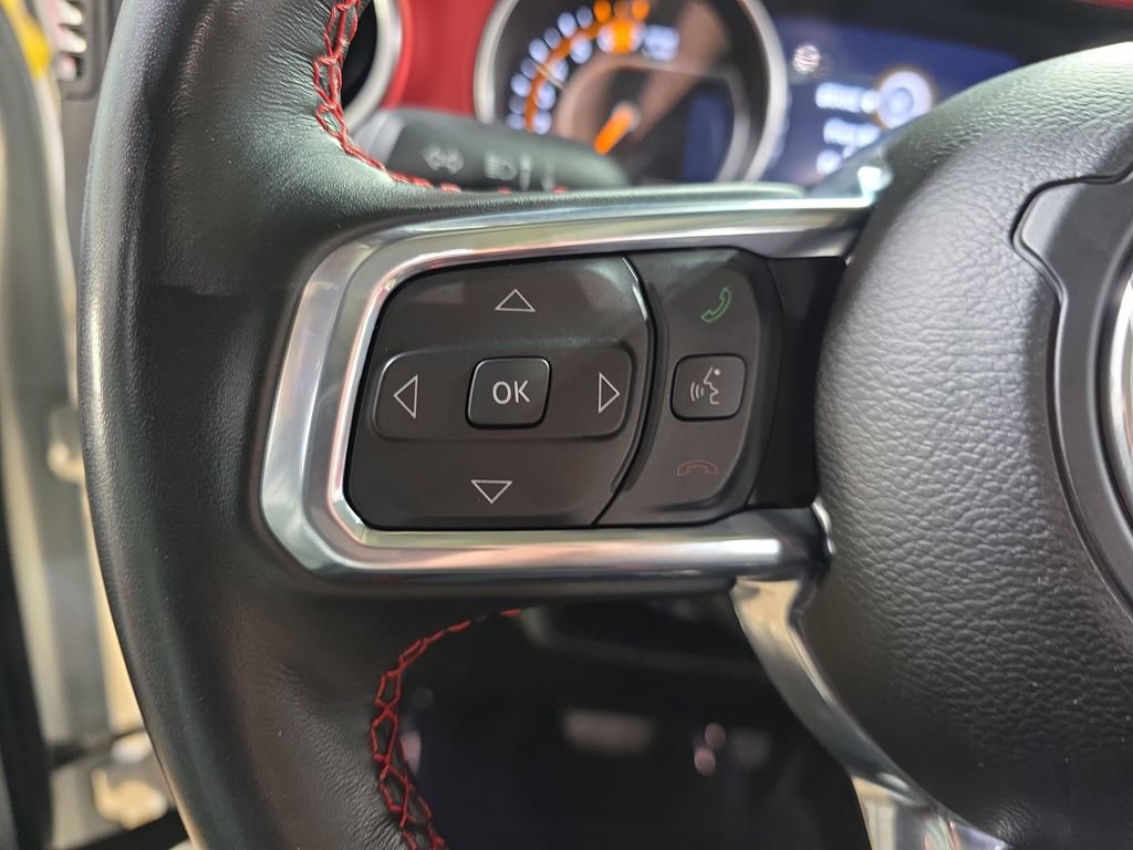 Used 2023 Jeep Wrangler Unlimited Rubicon w/ Xtreme Recon 35" Tire Package image 16