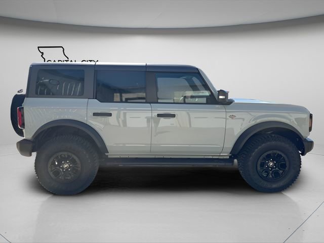 Used 2023 Ford Bronco Wildtrak image 6