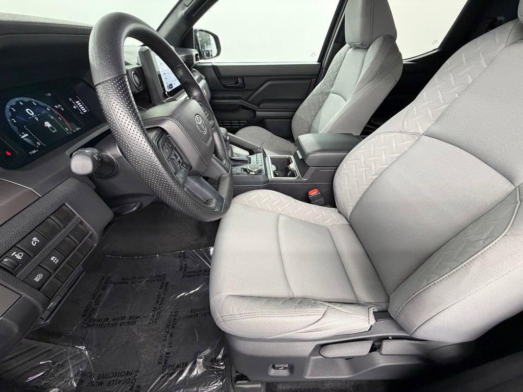 Certified 2026 Toyota Tacoma SR5 AWD/4WD image 21