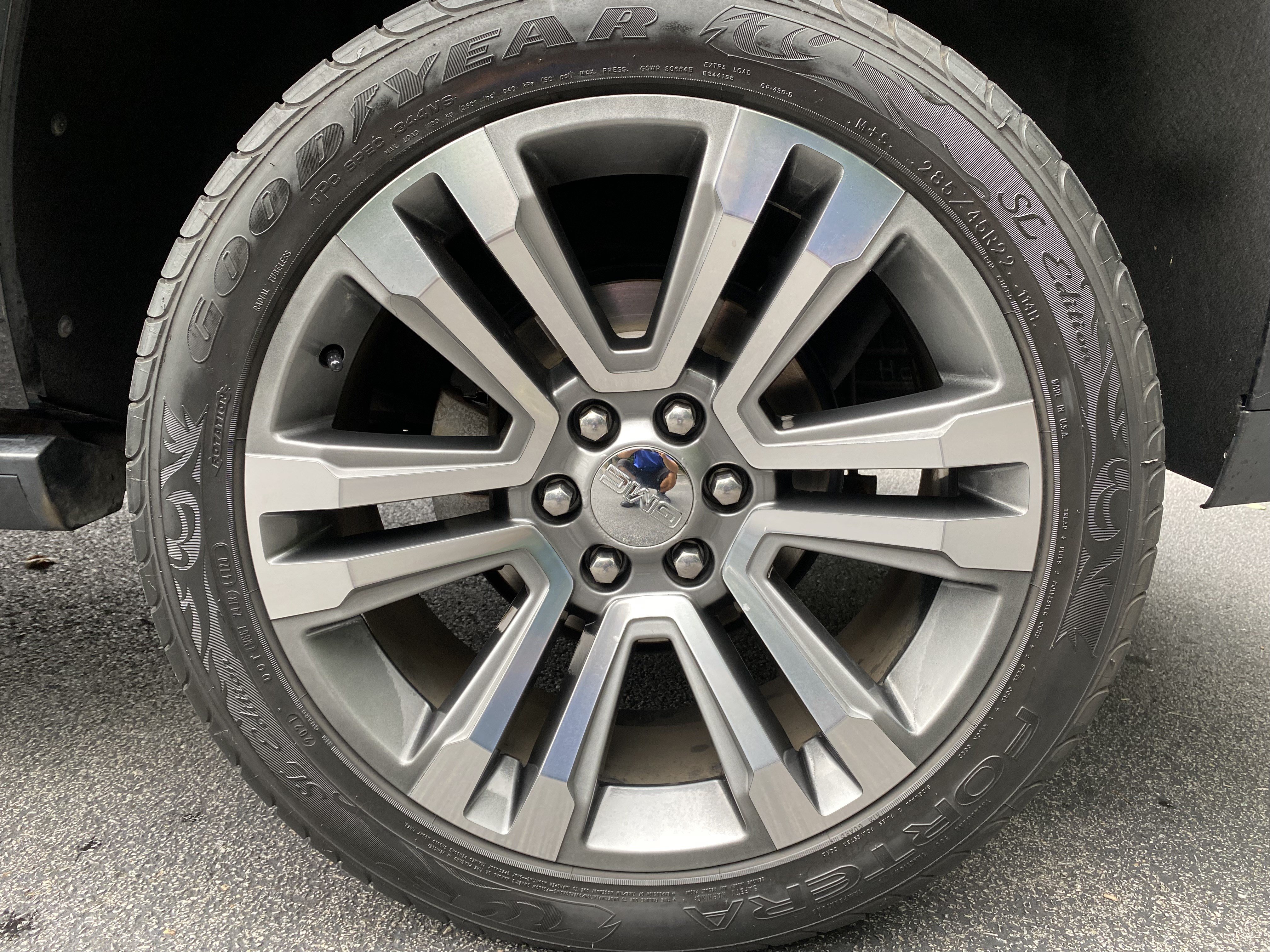 Used 2018 GMC Yukon Denali w/ Denali Ultimate Package AWD/4WD image 47