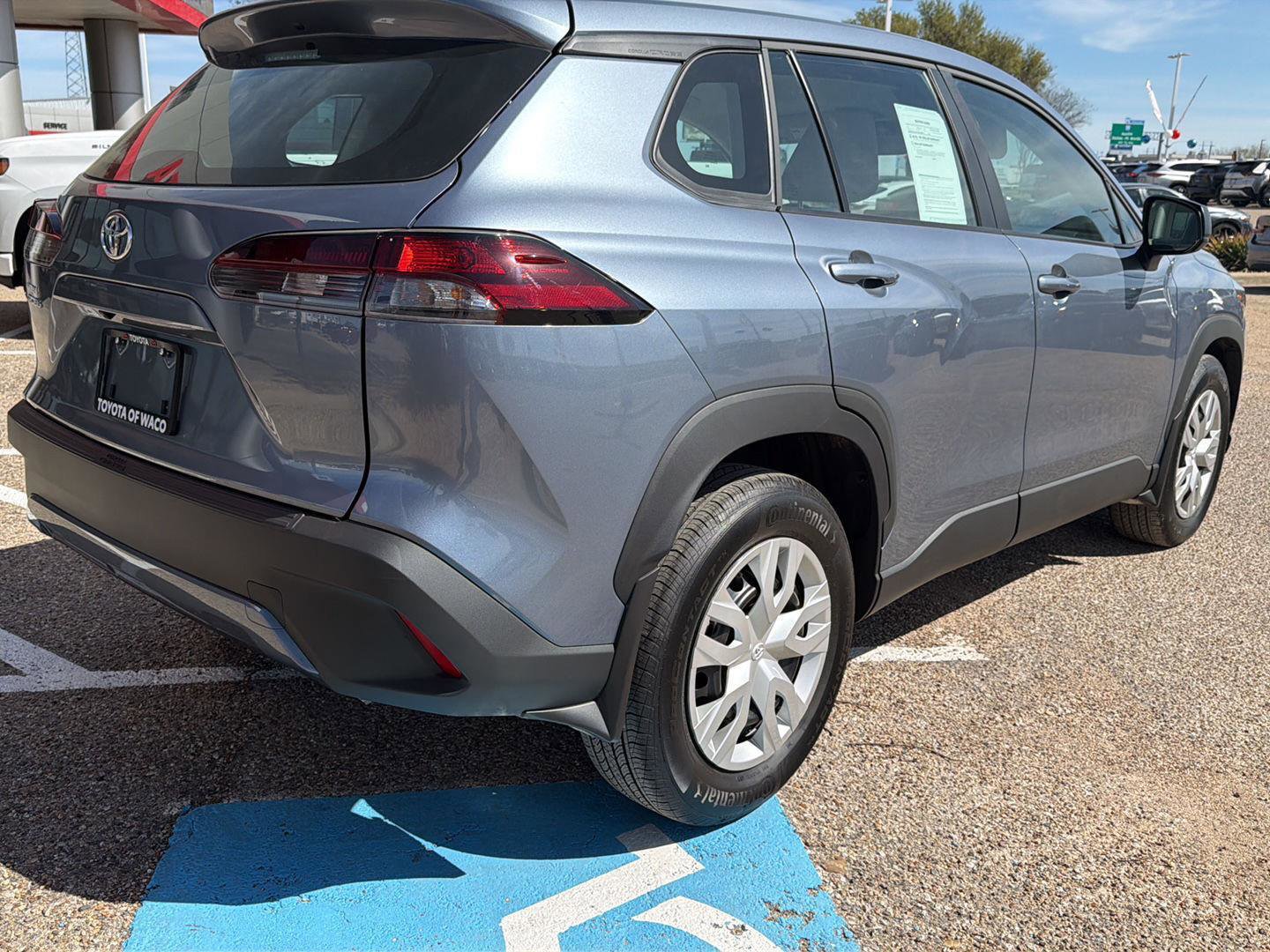 Used 2026 Toyota Corolla Cross L image 3