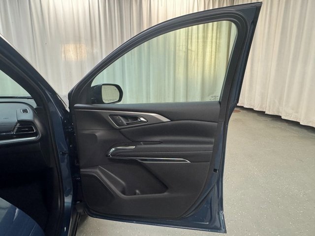 New 2026 Chevrolet Traverse LT image 29