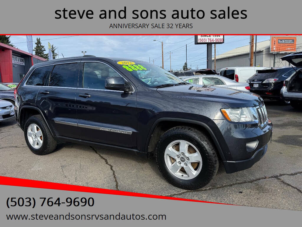 Used 2013 Jeep Grand Cherokee Laredo AWD/4WD image 1
