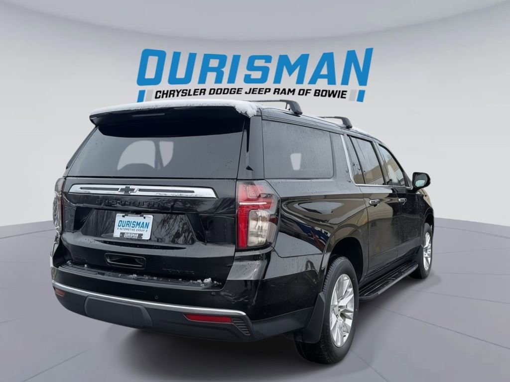 Used 2023 Chevrolet Suburban Premier image 6