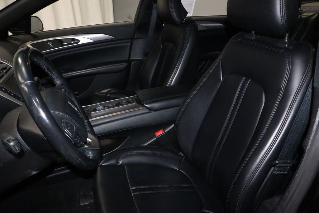 Used 2019 Lincoln MKZ Premiere FWD image 25
