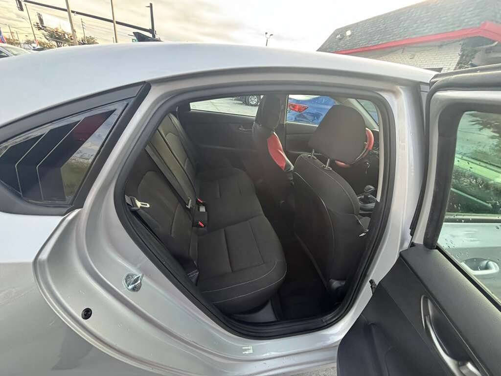 Used 2021 Kia Forte LXS image 13