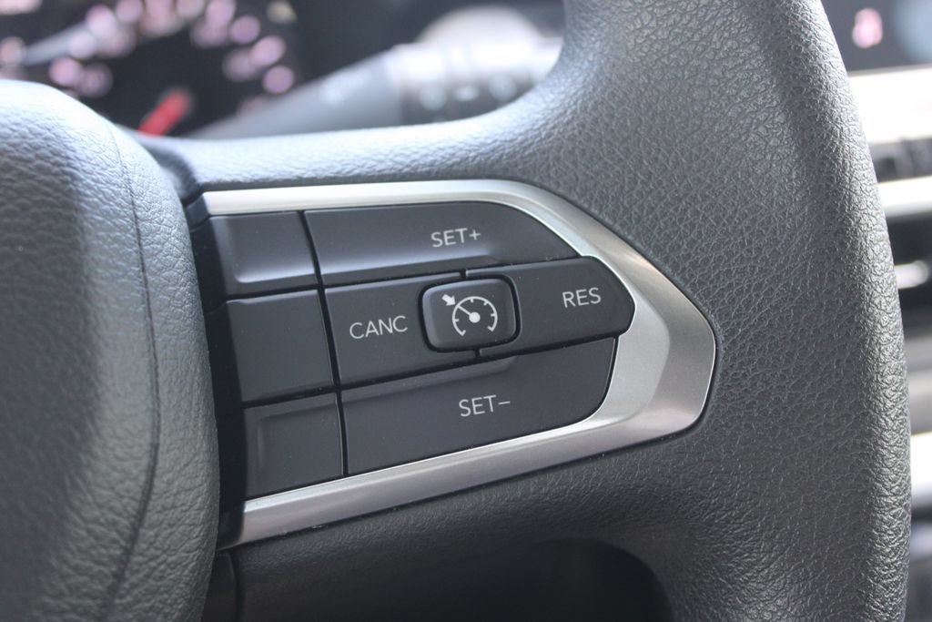 Used 2024 Jeep Compass Sport AWD/4WD image 36