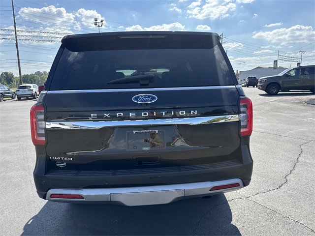 Used 2024 Ford Expedition Limited image 5