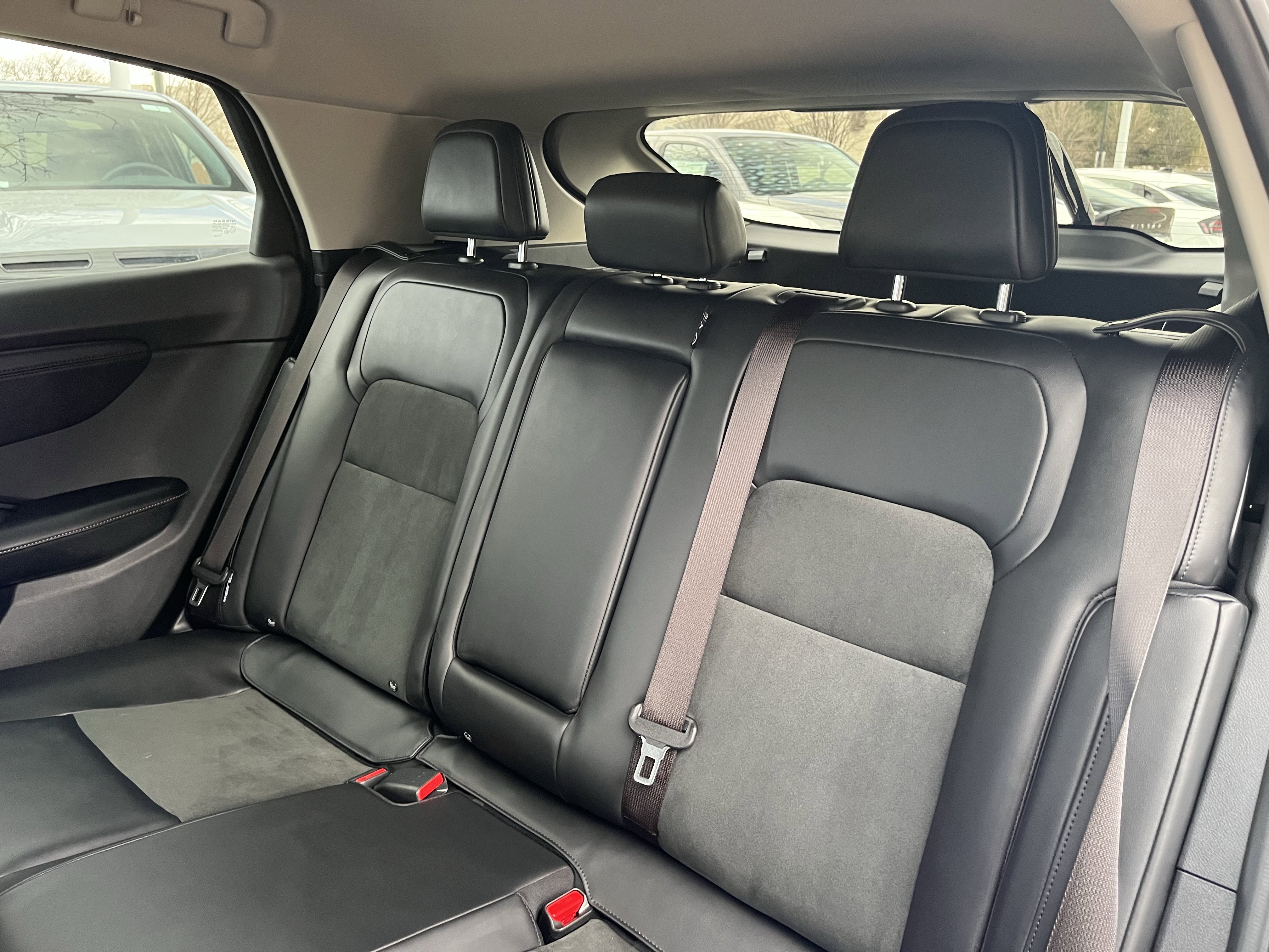 Certified 2025 Nissan Ariya AWD image 29