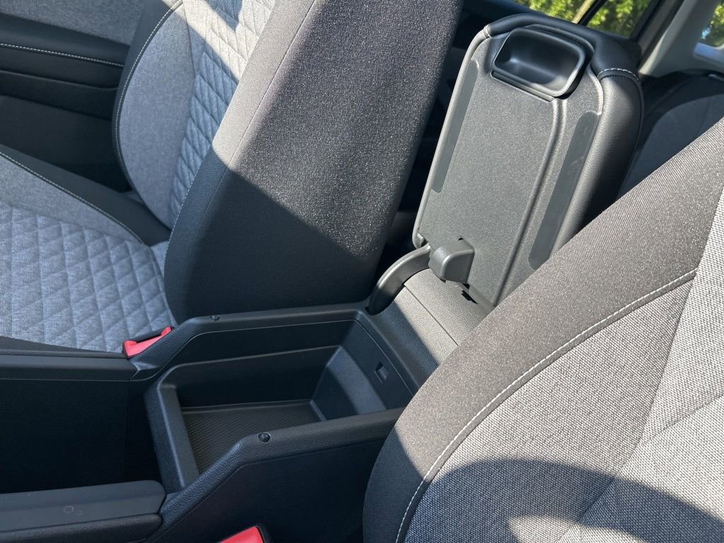 New 2026 Volkswagen Tiguan S image 40