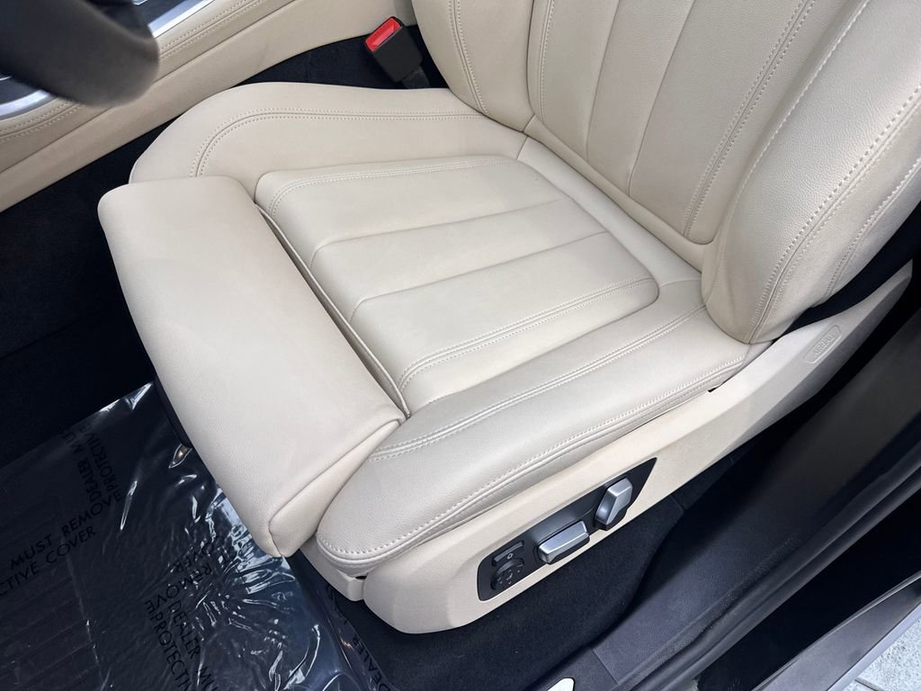 Used 2022 BMW X5 sDrive40i w/ Parking Assistance Package RWD image 30