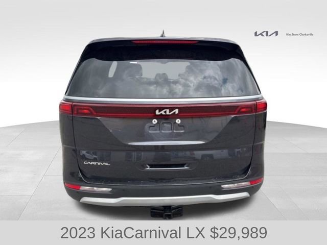 Used 2023 Kia Carnival LX image 7