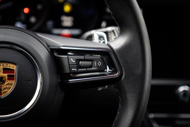 Used 2022 Porsche Macan S w/ Premium Package Plus image 30