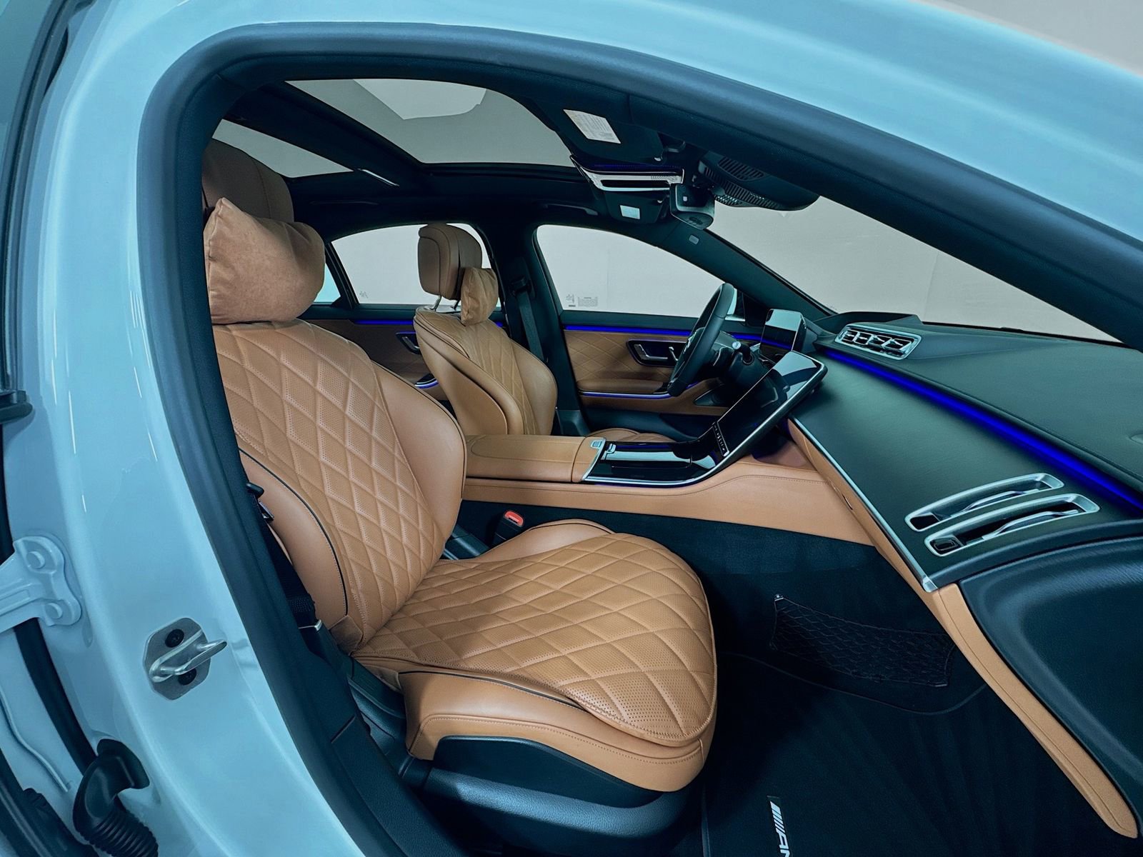 Used 2025 Mercedes-Benz S 580 4MATIC Sedan image 28