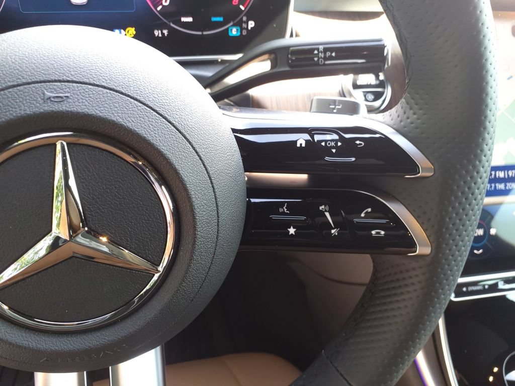 Certified 2025 Mercedes-Benz CLE 300 4MATIC Coupe image 24