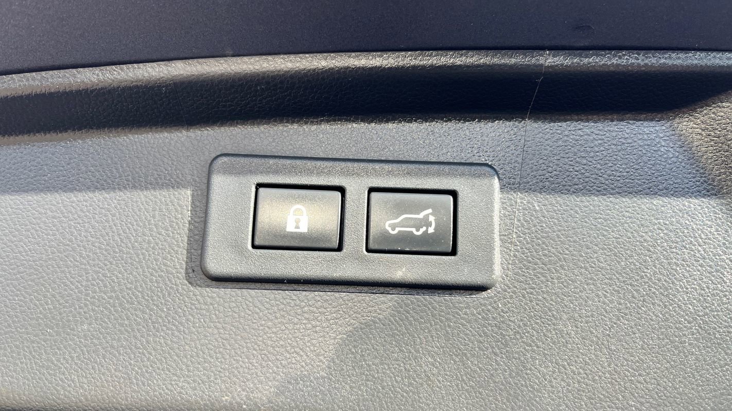 Used 2023 Subaru Outback Premium AWD/4WD image 26