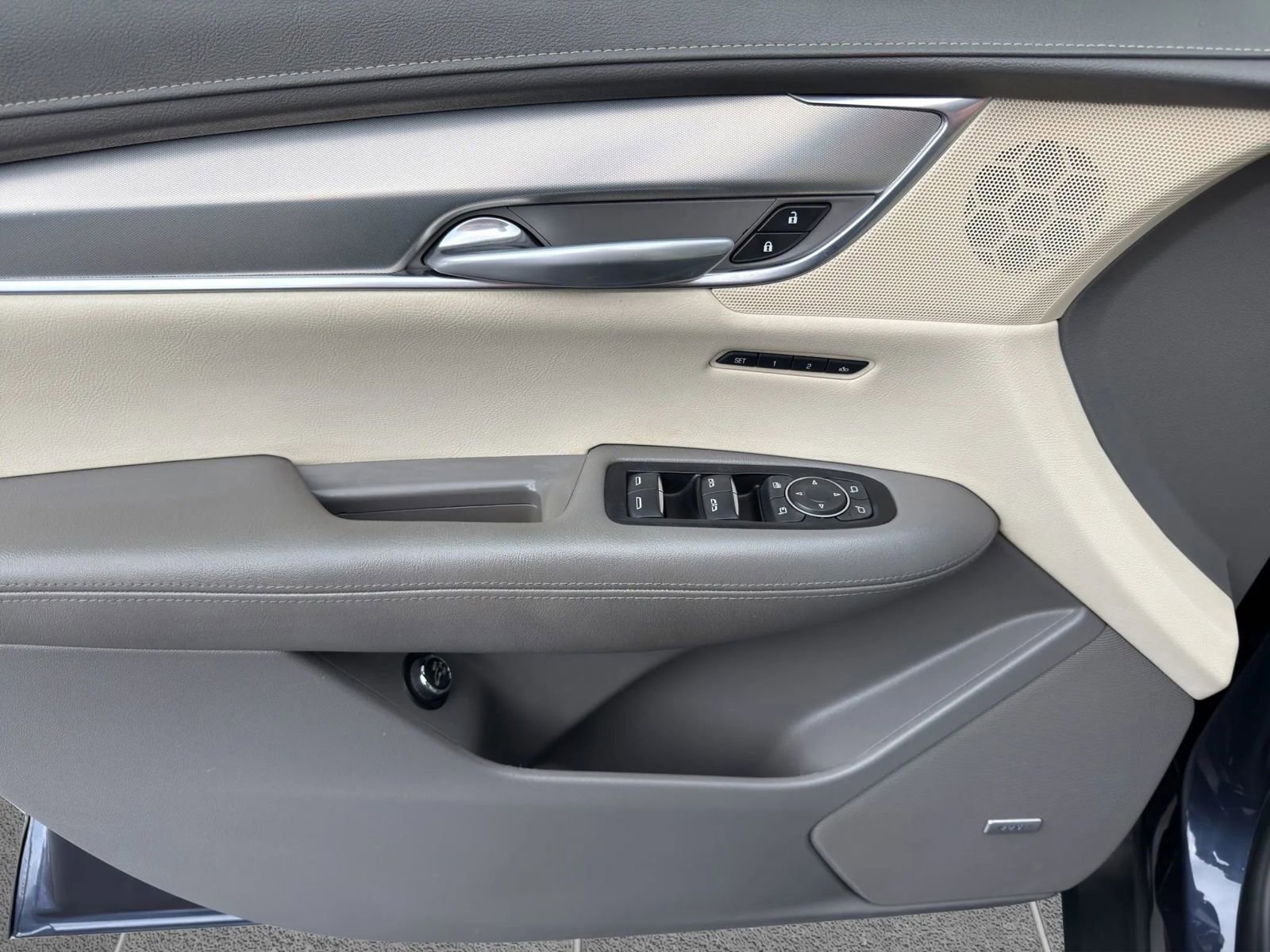 Used 2019 Cadillac XT5 Luxury image 29