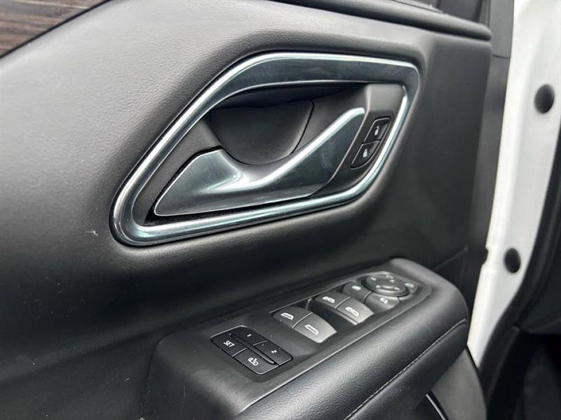 Used 2022 Chevrolet Tahoe Z71 w/ Luxury Package image 14