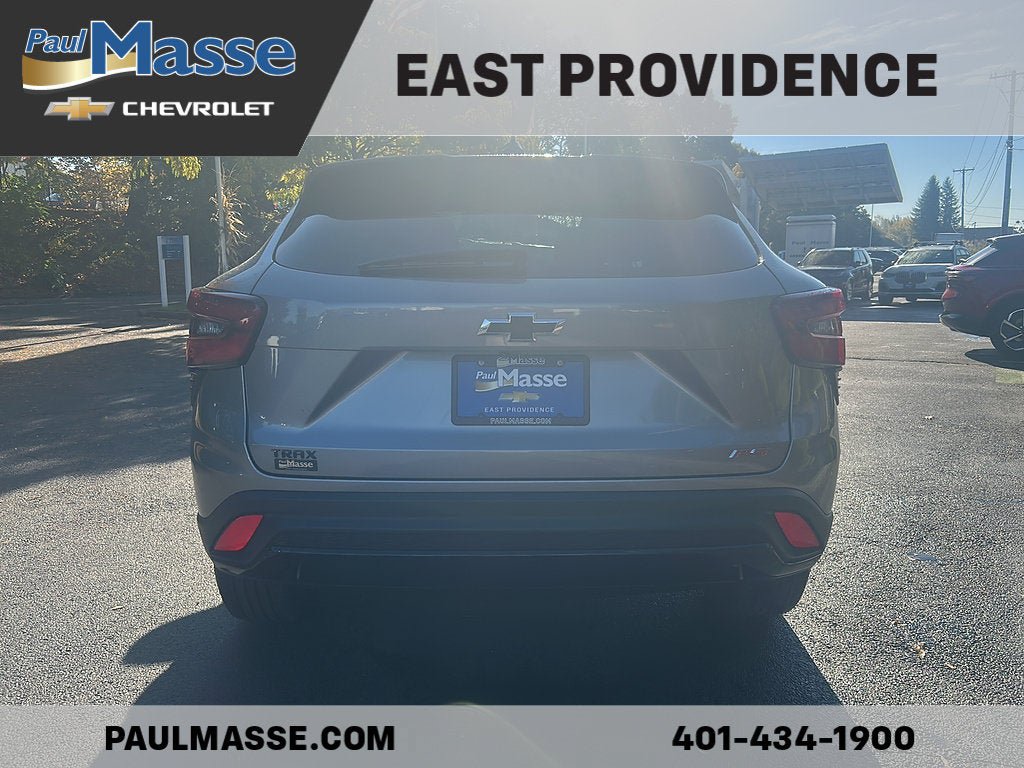 Certified 2024 Chevrolet Trax RS w/ Driver Confidence Package FWD image 6