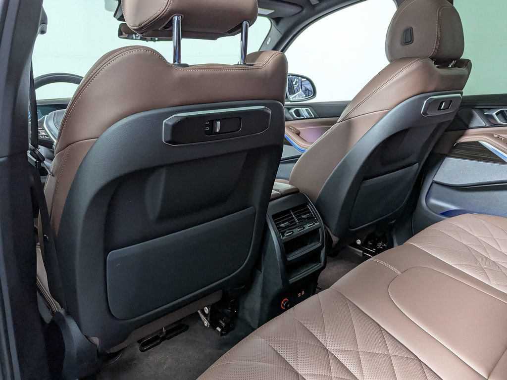 Certified 2024 BMW X5 xDrive40i w/ Premium Package AWD/4WD image 47