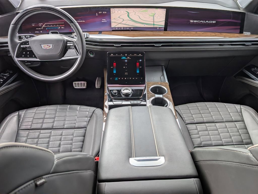 Used 2025 Cadillac Escalade Sport Platinum w/ LPO, Floor Liner Package image 19