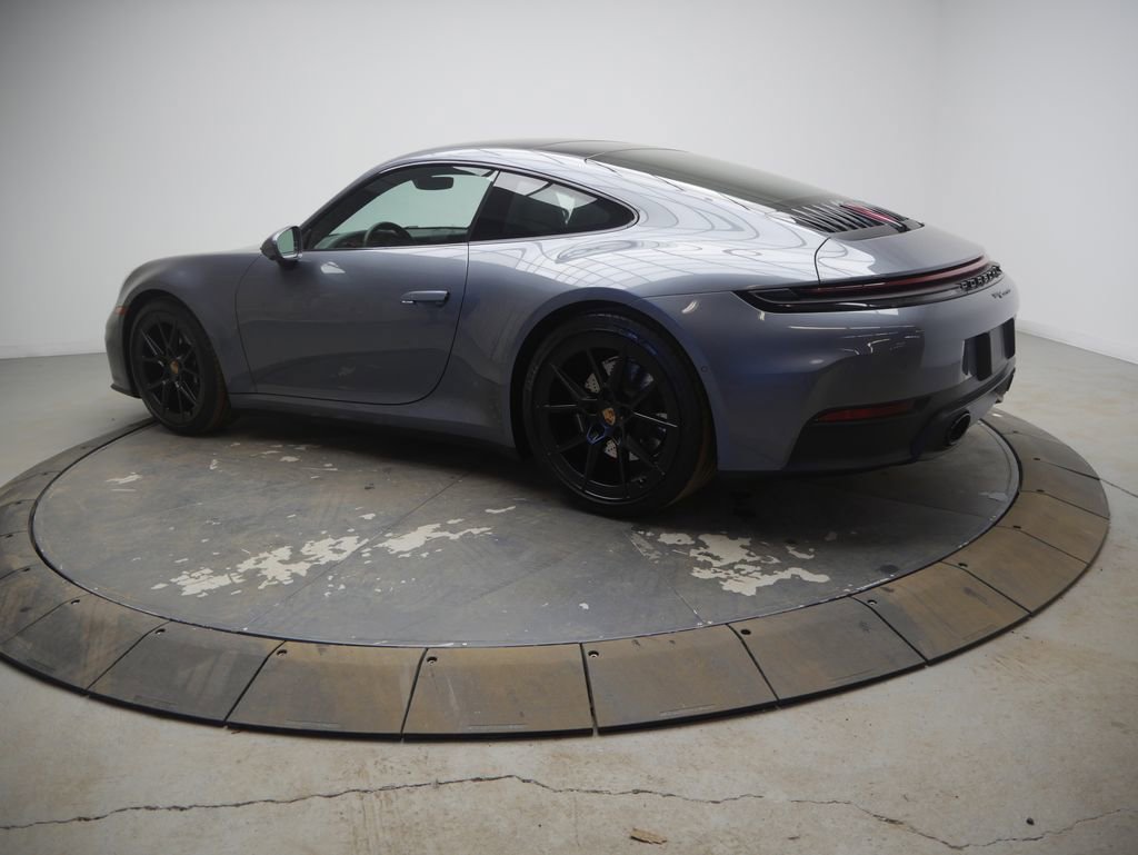 Certified 2026 Porsche 911 Carrera image 3