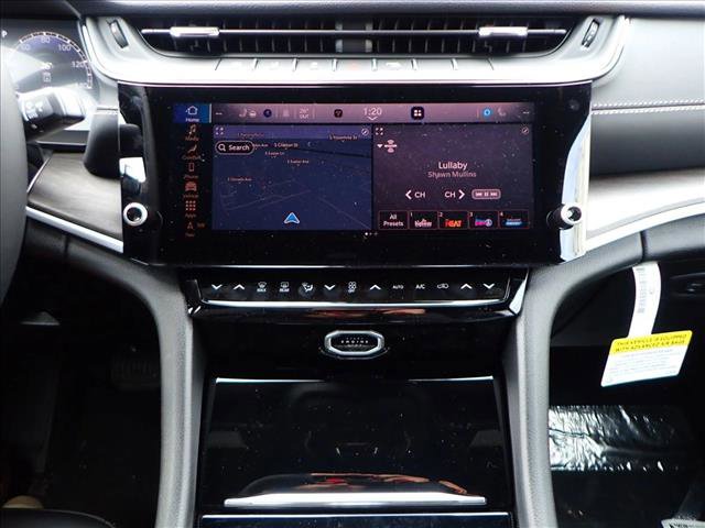 New 2026 Jeep Grand Cherokee Limited image 18