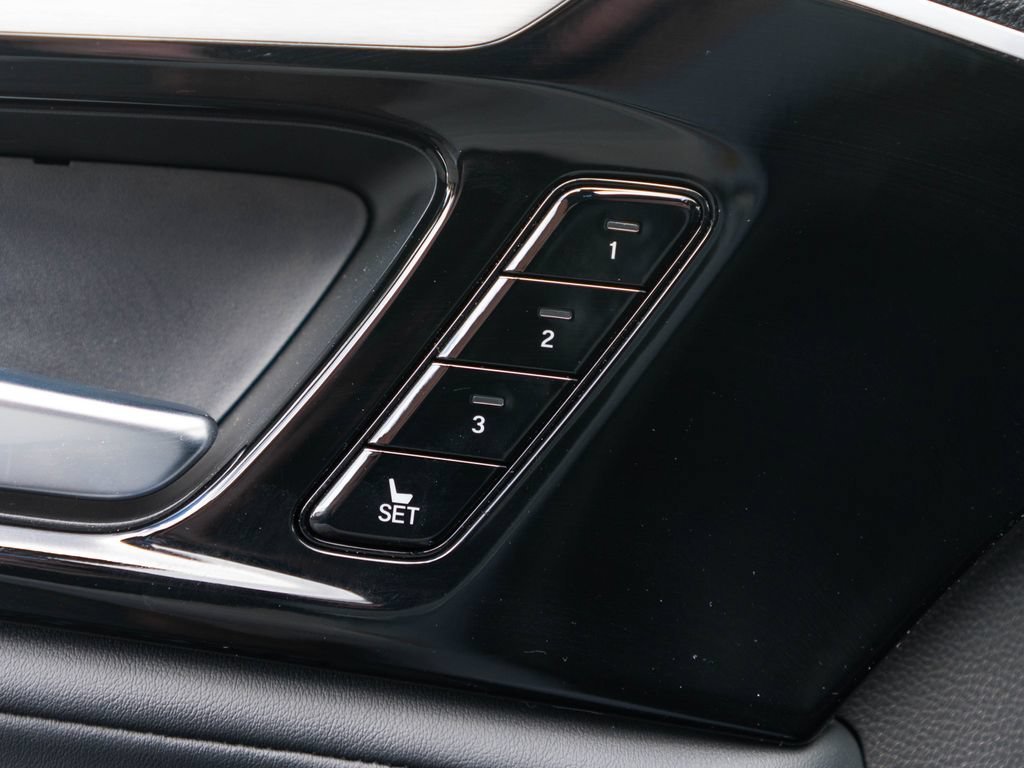 Certified 2023 Acura MDX SH-AWD w/ Technology Package image 28
