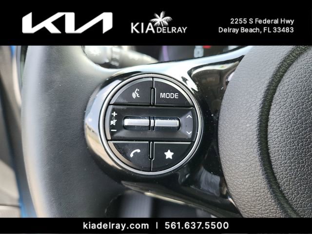 Used 2025 Kia Soul EX FWD image 28
