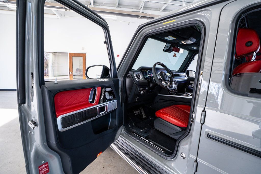 Used 2023 Mercedes-Benz G 63 AMG 4MATIC image 35