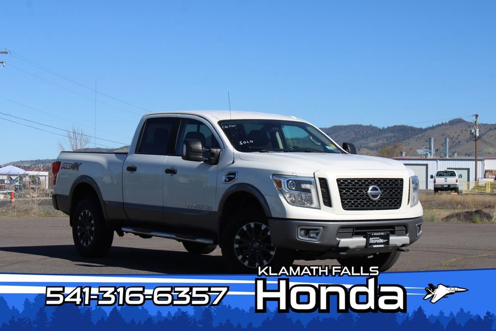 Used 2018 Nissan Titan PRO-4X image 1