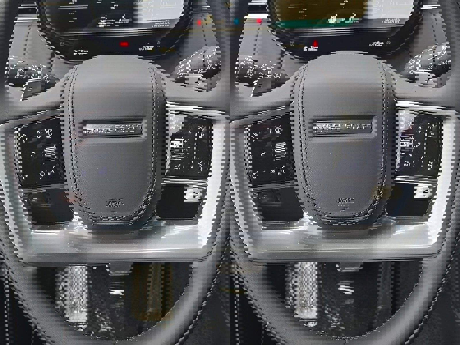 New 2026 Land Rover Range Rover SE image 15