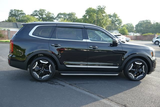 Used 2025 Kia Telluride S FWD image 9