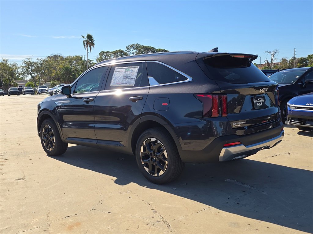 New 2026 Kia Sorento S image 6