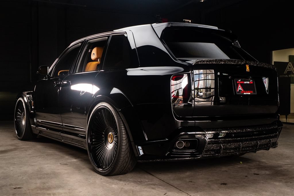 Used 2025 Rolls-Royce Cullinan AWD/4WD image 27