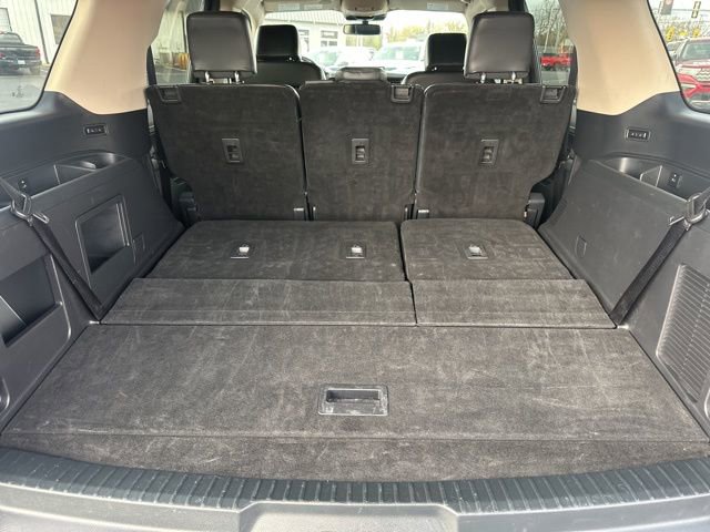 Used 2024 Ford Expedition XLT image 35