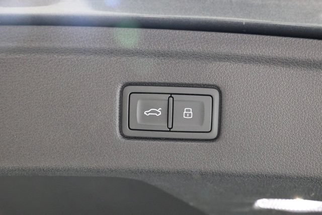 Used 2023 Audi RS 5 Sportback AWD/4WD image 38