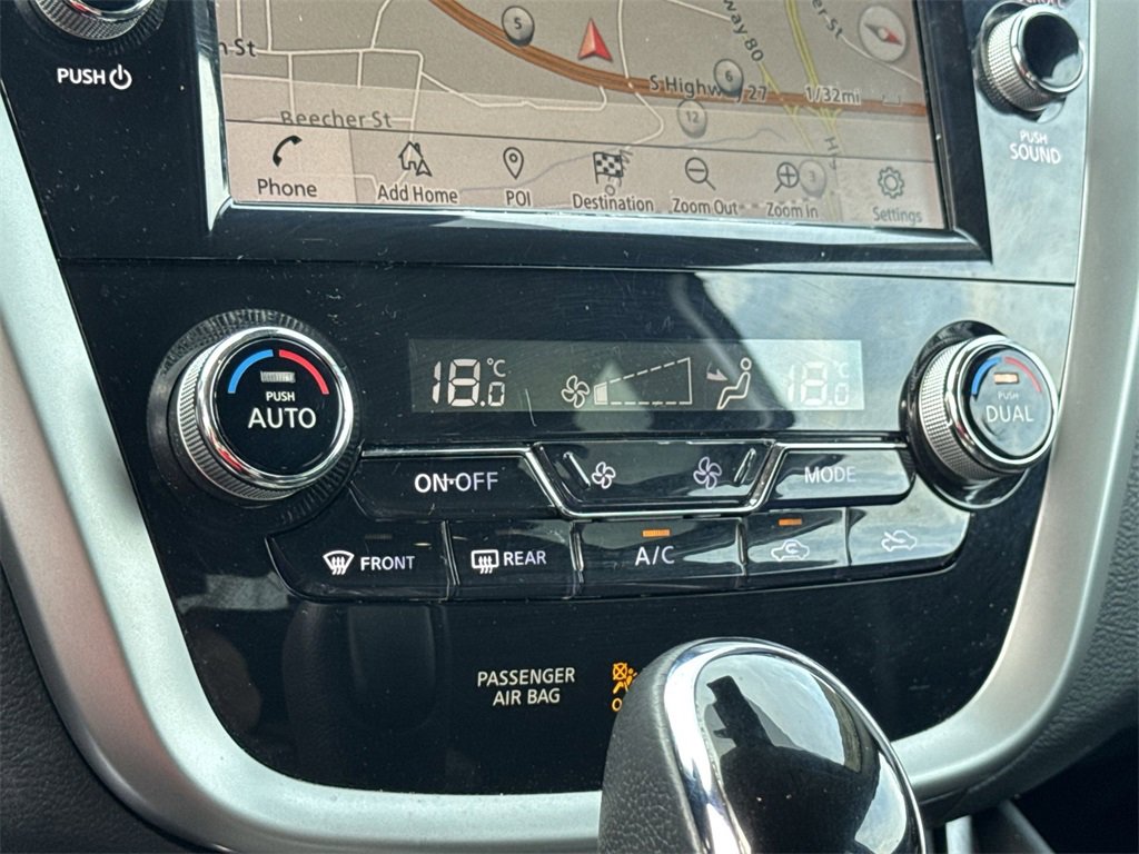 Used 2020 Nissan Murano SV image 25