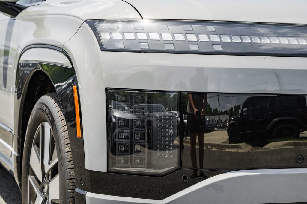 New 2026 Hyundai Ioniq 9 SEL image 11