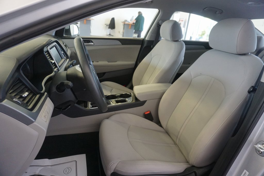 Used 2018 Hyundai Sonata ECO image 16
