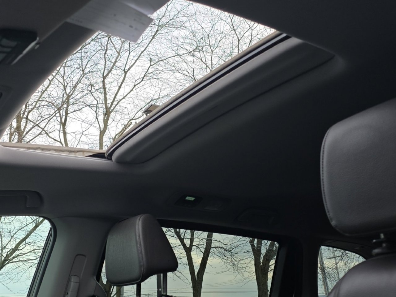 Used 2018 Honda Odyssey EX-L image 8