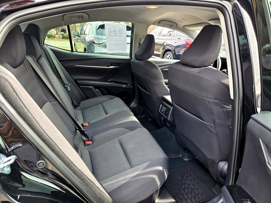 Used 2025 Toyota Camry LE image 16