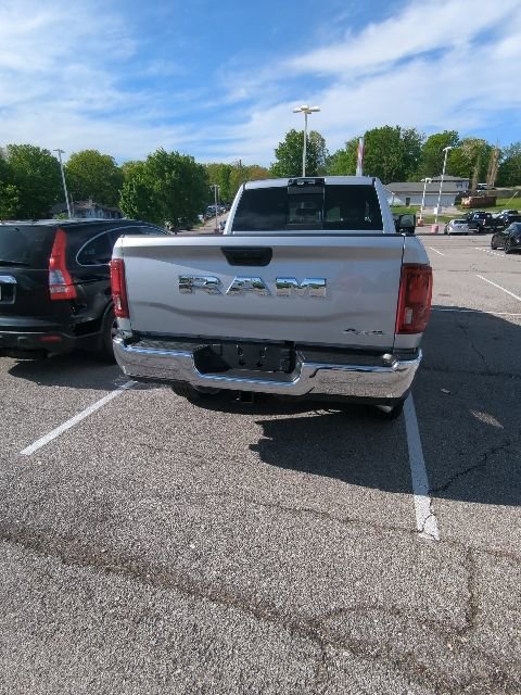 Used 2026 RAM 2500 Tradesman AWD/4WD image 14