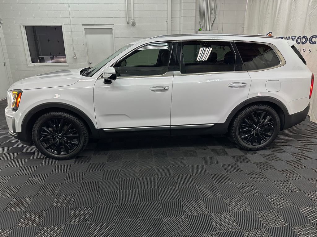Used 2021 Kia Telluride SX w/ SX Prestige Package AWD/4WD image 5