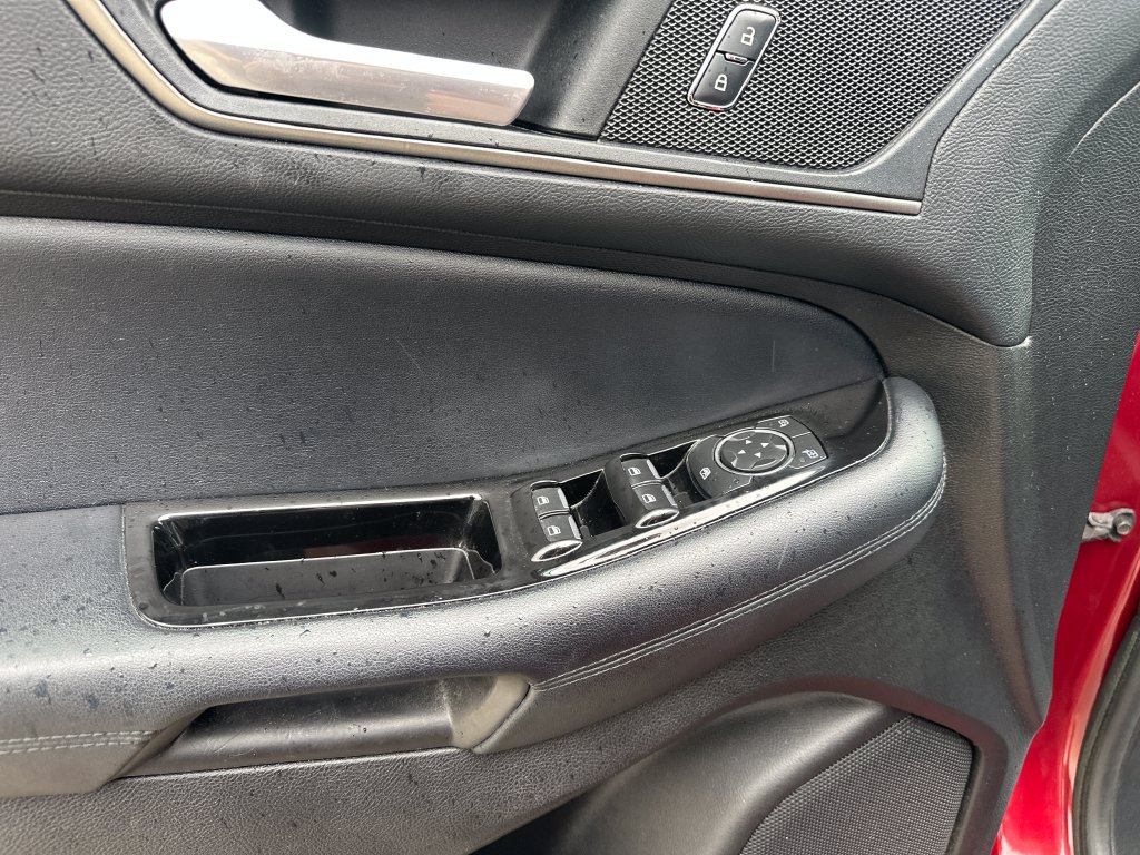 Used 2017 Ford Edge SEL w/ Equipment Group 201A FWD image 23