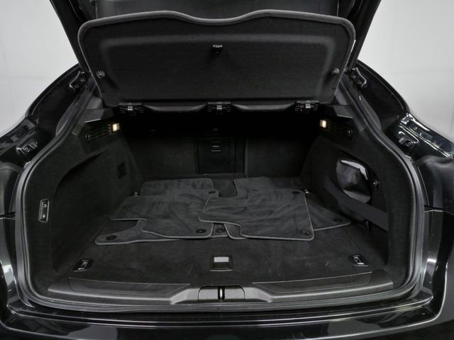 Certified 2022 Maserati Levante GT AWD/4WD image 33