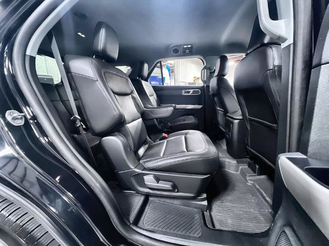 Certified 2024 Ford Explorer XLT w/ Equipment Group 202A AWD/4WD image 24