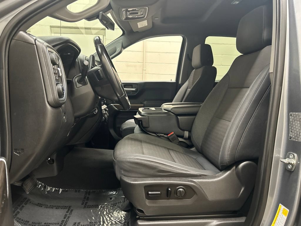 Used 2019 Chevrolet Silverado 1500 LT w/ All-Star Edition AWD/4WD image 7